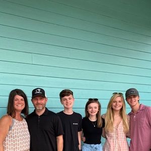 Meet your Posher, Tanner